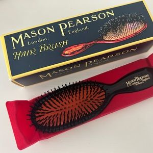 Mason Pearson
Pocket Mixture Bristle Hair Brush